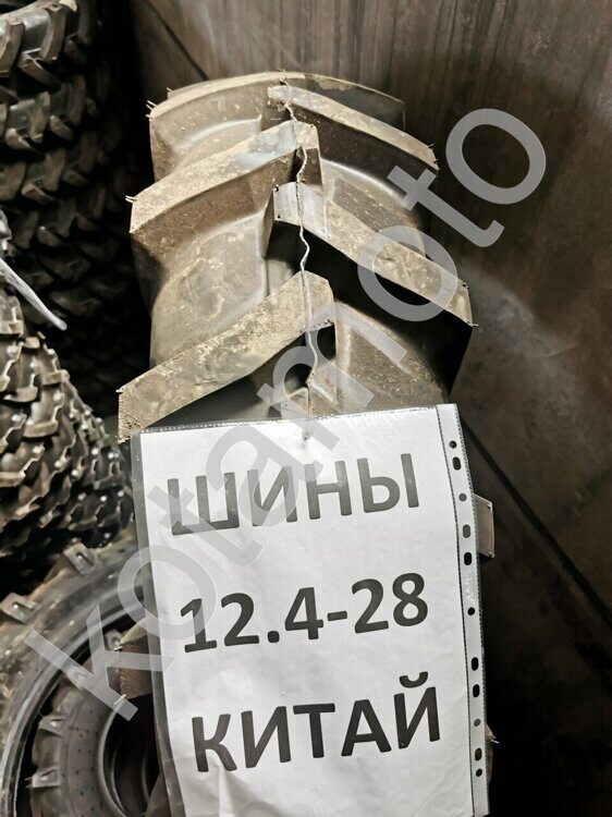 Шина 12.4-28  на минитрактор, сделано в Китае, от компании Котамото.
